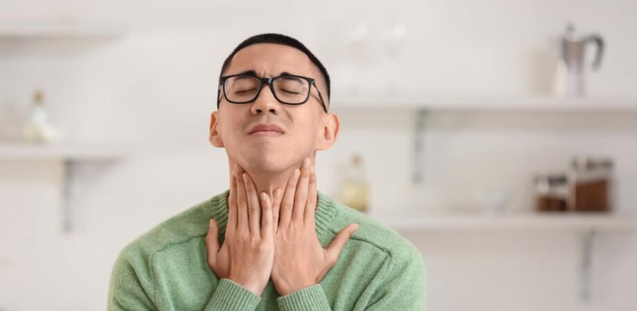 paciente com dor de garganta